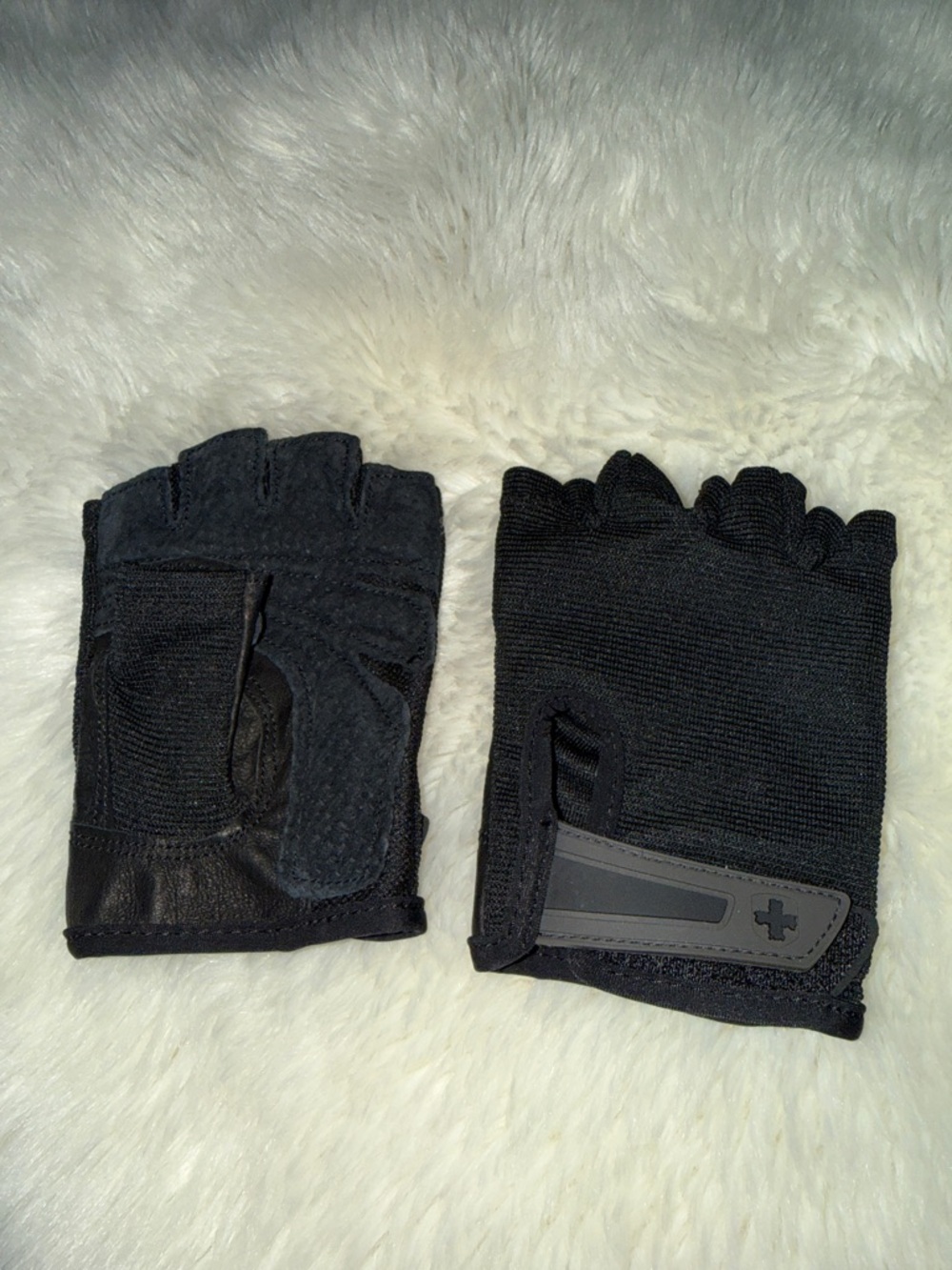 Women’s Harbinger Black Half-Finger Weightlifting Gloves 🏋️‍♀️